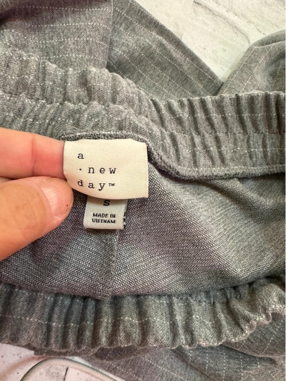 Women’s a new day gray w/white stripe soft pants small - Picture 3 of 4